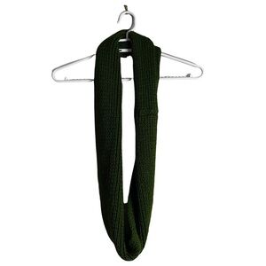 Women's Green Infinity Soft Knit Scarf